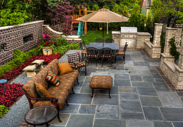 OUTDOOR LIVING IDEAS AND RESOURCES